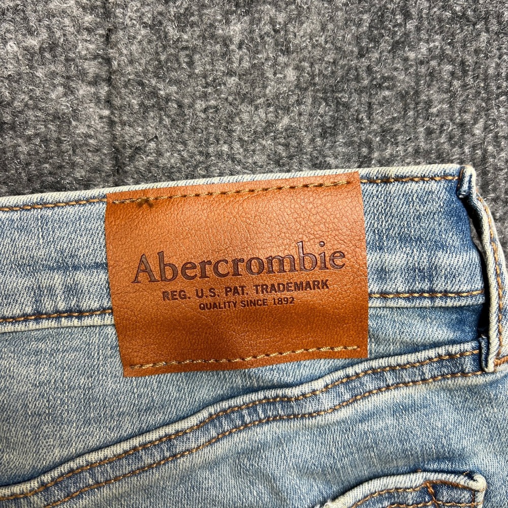 NWT Abercrombie Kids Straight Jeans Size 15/16 Short Light Wash Distressed‎ Blue - Picture 5 of 15